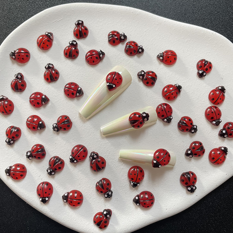 50 Uds. De abalorios para uñas - Art Craft Ladybug reseña y precio
